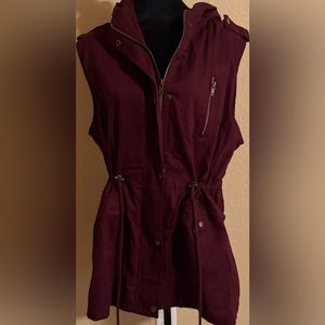 Zenana Outfitters Burgundy Vest with Sleek Design